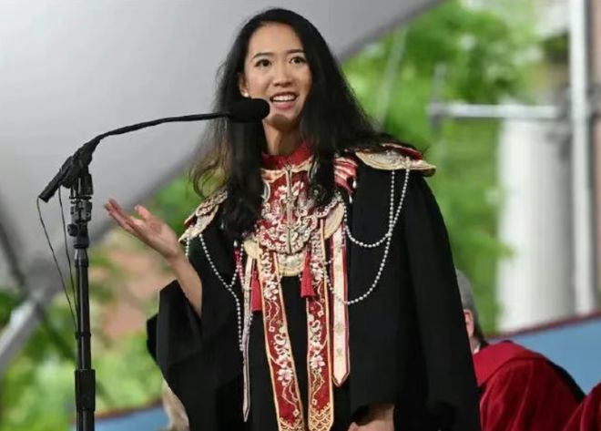 ：她所谓的励志经历越扒越讽刺硬凹寒门人设的哈佛蒋小姐翻车(图4)